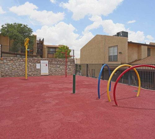 Luna Verde Apartments; pet friendly; one, two, three bedrooms; El Paso, TX near Fort Bliss UTEP